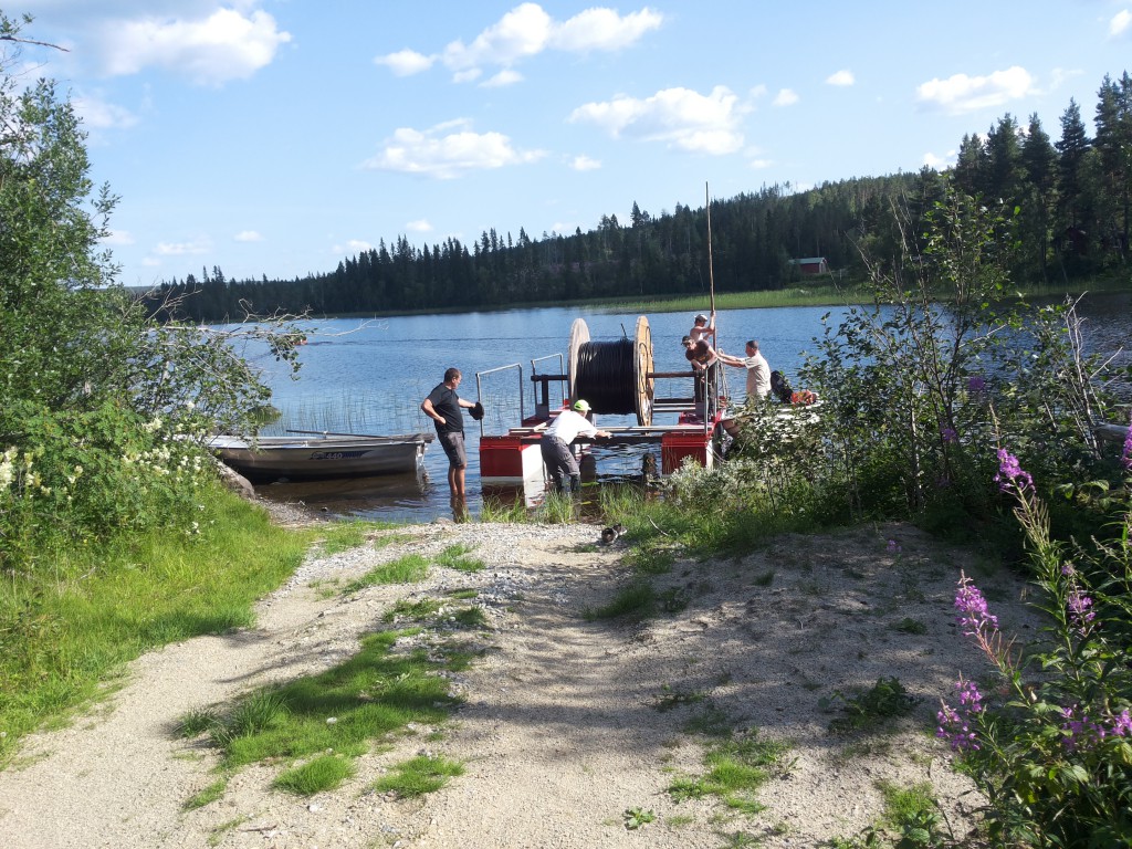 Trumman på plats på flotte